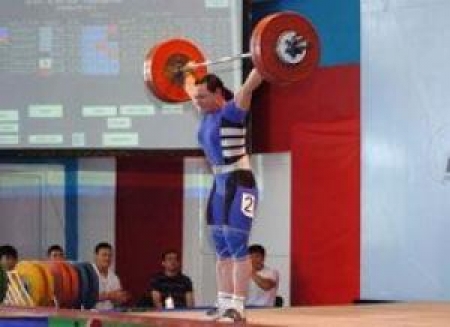 Тяжелоатлеты порадовали