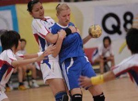 Гандболистки выступили неудачно