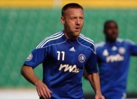 Тихонов поддавал жару молодым