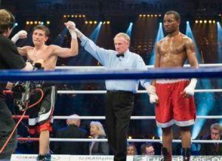 Головкин выступает удачно