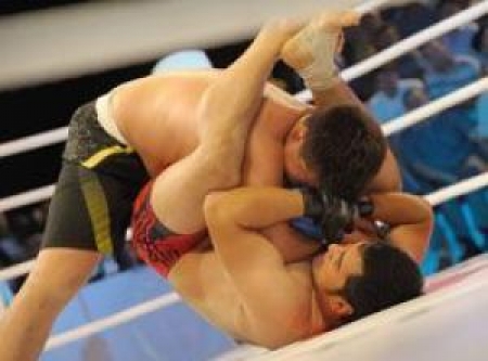 Борьба без правил набирает обороты в Казахстане