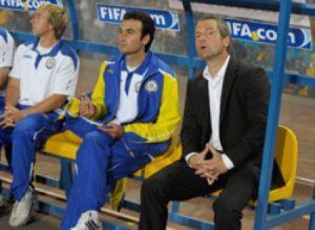 Шторк продолжает надеяться на молодых футболистов