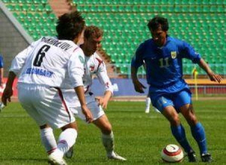 Игорь Юрин (справа) вернулся в «Тобол»