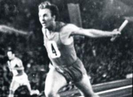 В давние времена были сильные казахстанцы