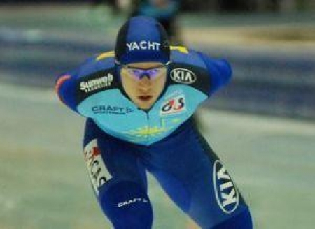 Дмитрий Бабенко, показал в Ванкувере 15-й результат на дистанции 5000 метров