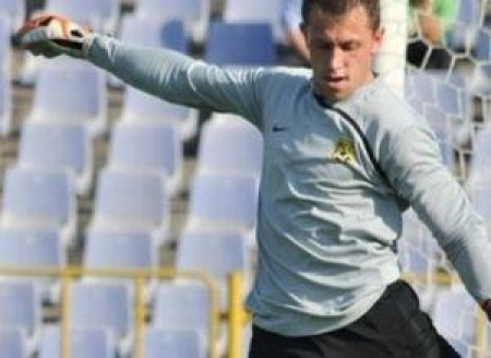 Александр Петухов заработал красную карточку еще в первом тайме 