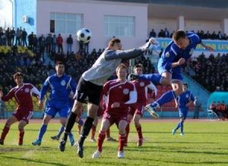 Вратарь гостей пропустил три гола