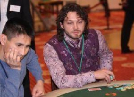 Директор спортивного канала Казахстана Роман Лопатенко