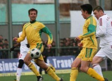 Команды стартовали по разному