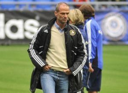 Фах доволен своей работой в Казахстане