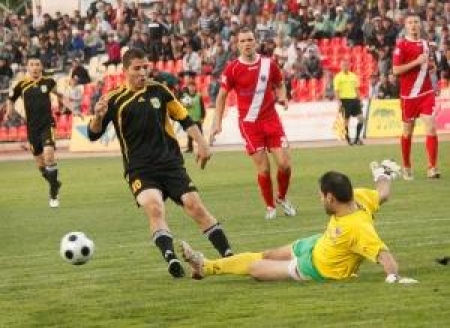 «Тобол» и «Шахтер» проиграли своим соперникам по Лиге Европы