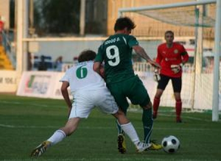 Обладатели Кубка проиграли в первой игре