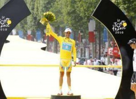 Контадор остается в Астане