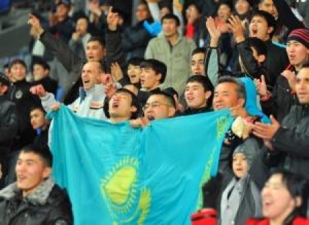 Казахстанские болельщики не видят футбола