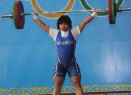 На чемпионате страны по тяжелой атлетике установлен новый рекорд