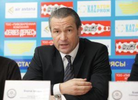 Бернд Шторк готовит сборную к играм с Австрией и Турцией