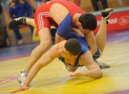 Казахстанские борцы улучшили свои прошлогодние показатели
