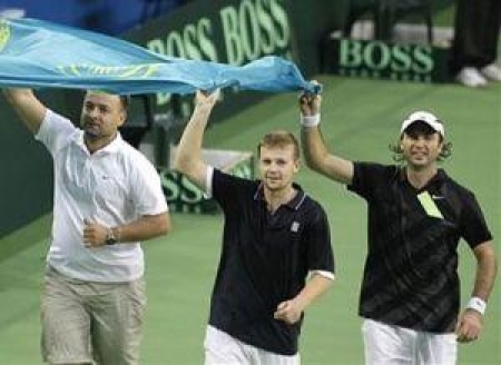 Казахстанец Голубев встретится с чехами Томашем Бердыхом и Радеком Штепанеком