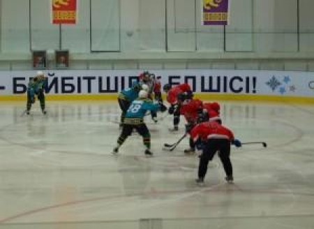 Атыраусцы дважды переиграли павлодарцев