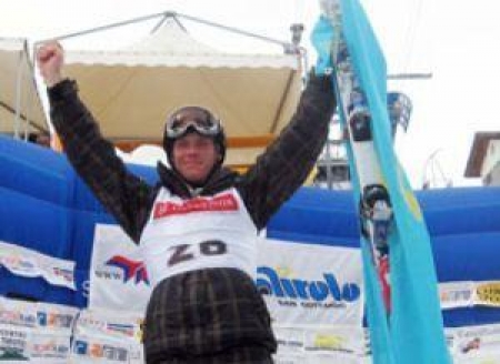 На зимних спортивных аренах выступает большой отряд казахстанских атлетов