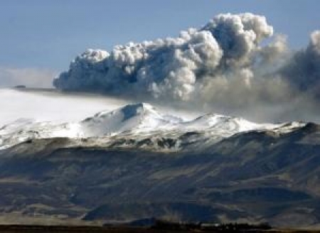 Игры переносятся по разным причинам...