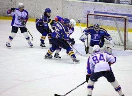 Усть-Камнеогорцы взяли верх