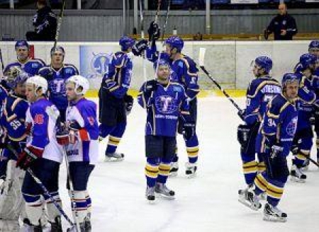 Усть-Каменогорцы празднуют победу