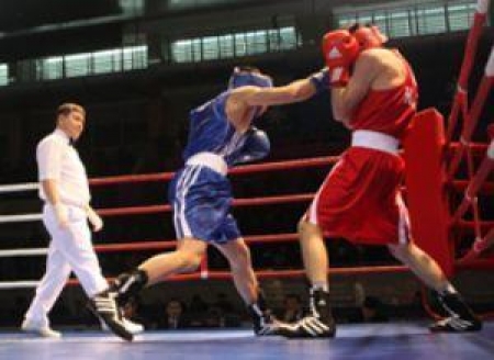 Старт первенства страны по боксу совпал с приездом в Казахстан президента АИБА