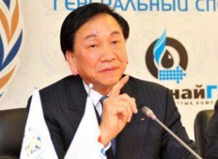 Многие из них осуществляются при помощи казахстанских специалистов