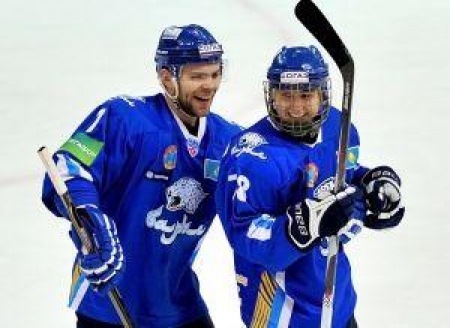 Астанчане уверенно метят в плей-офф