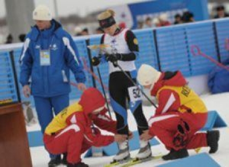 Международный олимпийский комитет наградил волонтеров Азиады-2011