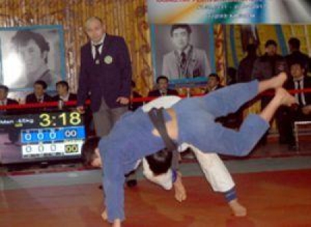 В первенстве страны по дзюдо среди 500 спортсменов лучшими были астанинцы