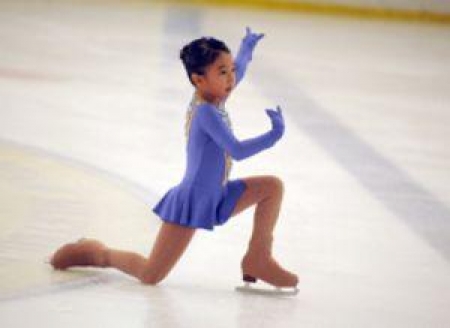В Алматы проходит детский чемпионат Казахстана по фигурному катанию