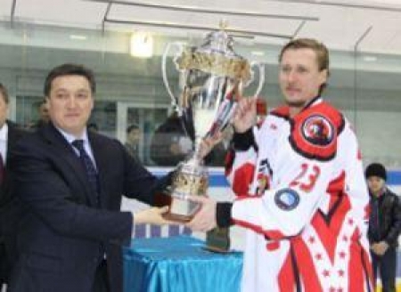Западноказахстанский хоккейный клуб впервые выиграл «золото»