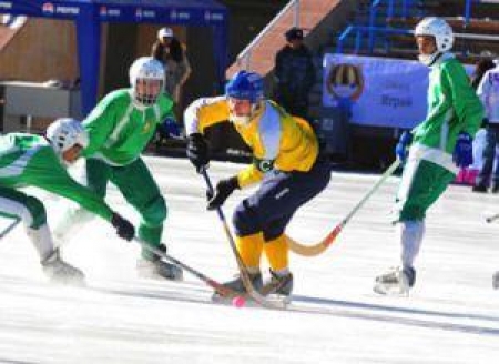 Зато поразмышлять о хоккейном дне сегодняшнем — самое время