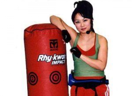 Инструктор по таэквон-до