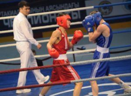 В Актобе проходит международный юношеский турнир по боксу