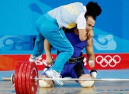 Тяжелоатлеты ставят рекорды