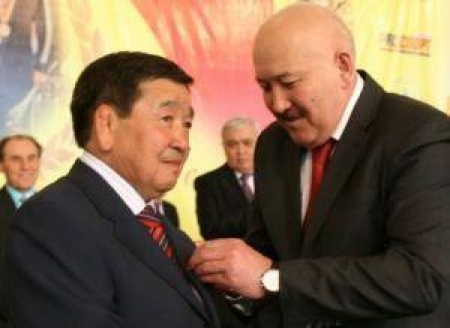 Ушкемпиров отметил юбилей