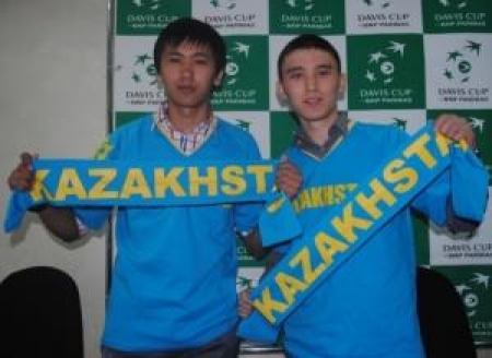 Мейрамбек Шалжанов (Аральск) и Дамир Уразов (Астана)