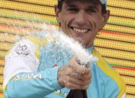 «Астана» выиграла один из престижнейших велотурниров мира в общекомандном зачете