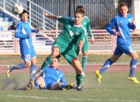 «Атырау» идет к шестерке