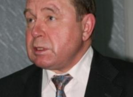 Анатолий Чернов будет поднимать футбол в Темиртау