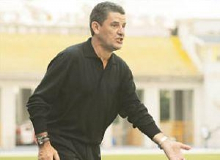 Грегори приехал работать