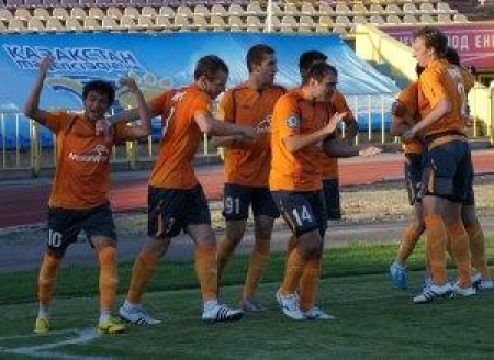 <?phpecho $photoName?>