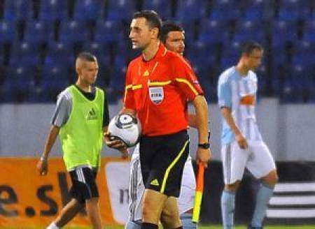 Судьи играют очень важную роль в футболе