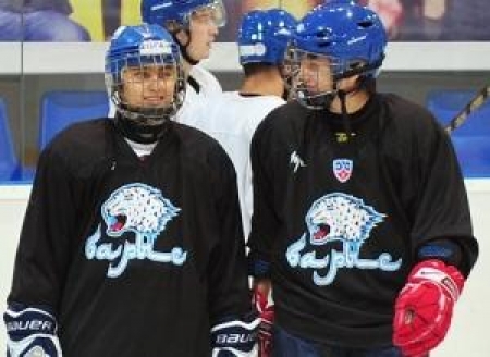 Первая казахстанская команда в МХЛ