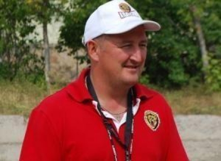 Белан готовит темиртаусцев к новому сезону