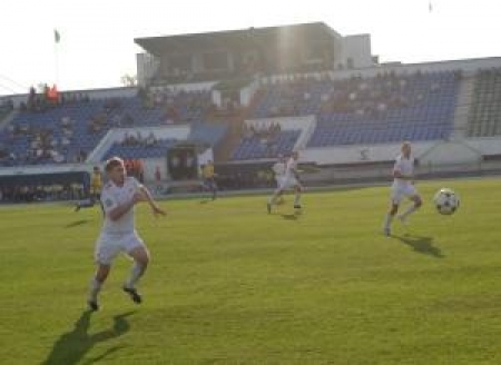 <?phpecho $photoName?>