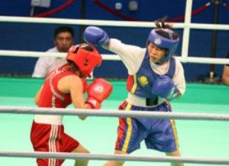 В Астане международный турнир по боксу вступает в решающую стадию